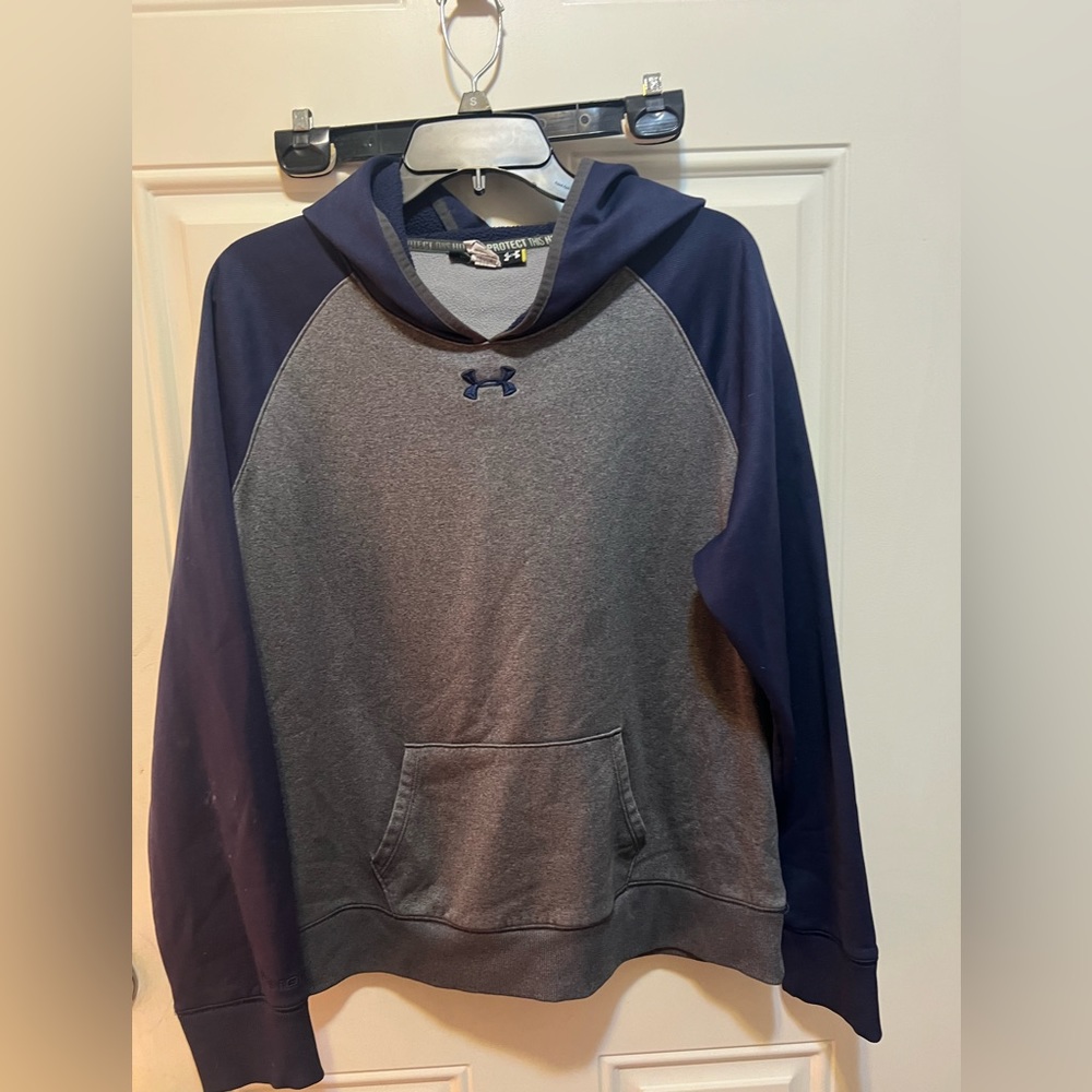 Men’s Under Armour hoodie